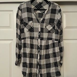 TORRID | White & Black Plaid Button Up Blouse with Front Pockets